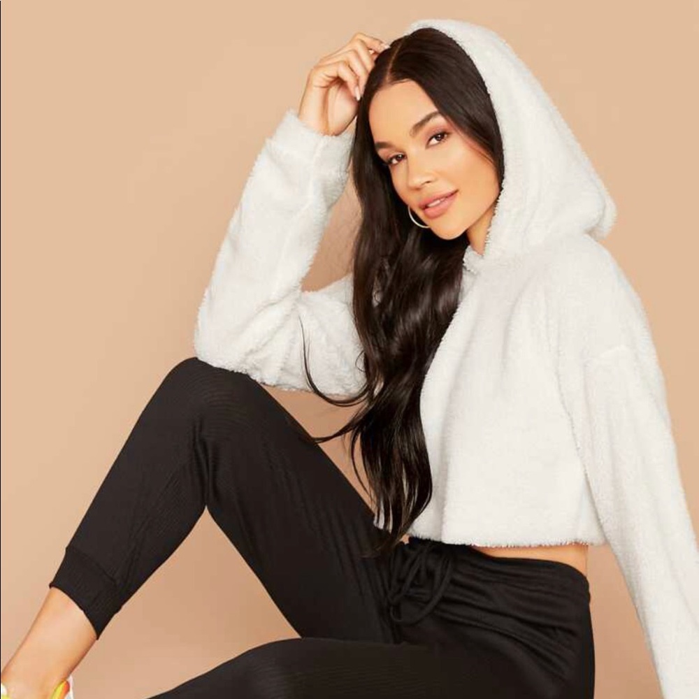SHEIN CROP HODDIE XS